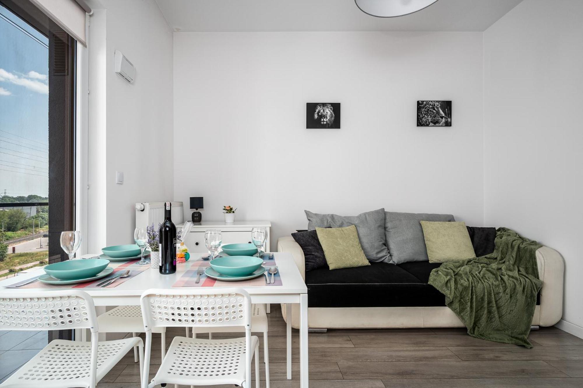 Apart D&K Free Parking Aleja Prymasa Tysiaclecia 83A Apartment Варшава Екстериор снимка